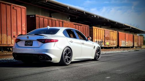 2018 Alfa Romeo Giulia Quadrifoglio