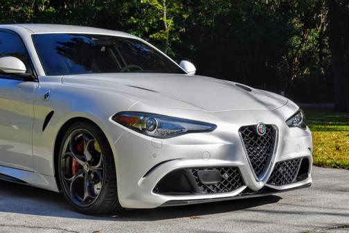 2018 Alfa Romeo Giulia Quadrifoglio