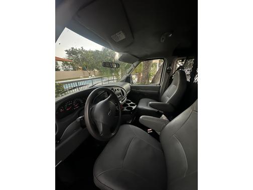 2007 Ford E150 Base