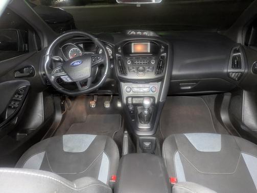 2016 Ford Focus ST Base