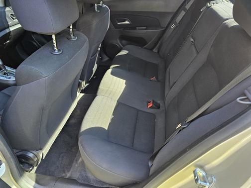 2013 Chevrolet Cruze 1LT