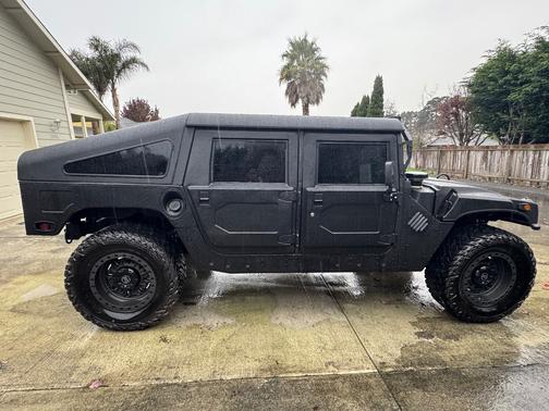 2000 Am General Hummer Hard Top