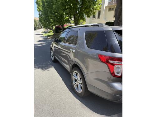 2011 Ford Explorer Limited