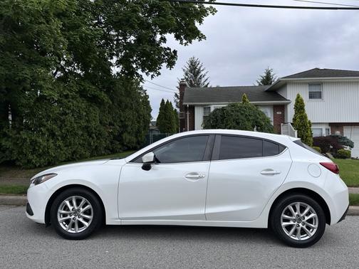 2016 Mazda Mazda3 i Touring