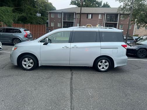 2015 Nissan Quest SV