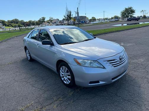 Silver 2007 Toyota Camry LE