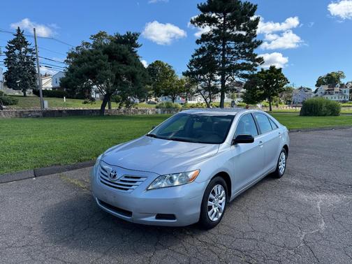 Silver 2007 Toyota Camry LE