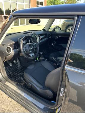 2011 MINI Cooper S Base