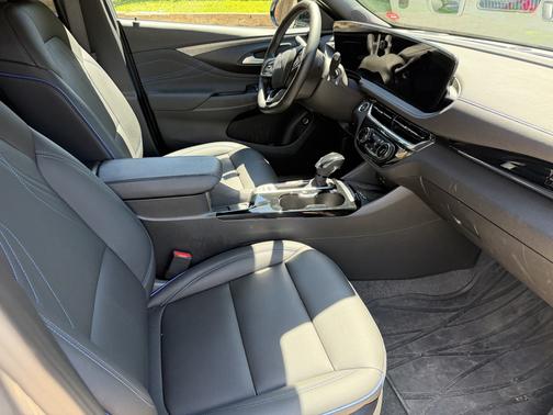 Gray 2025 Buick Envista Sport Touring