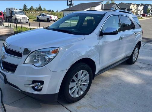 White 2011 Chevrolet Equinox LTZ