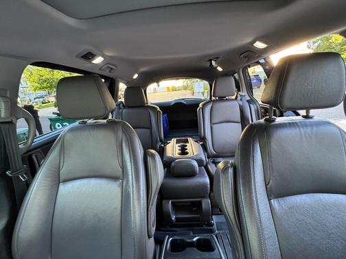 Black 2019 Honda Odyssey EX-L