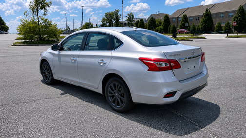 Black 2018 Nissan Sentra SV