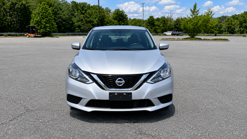Black 2018 Nissan Sentra SV