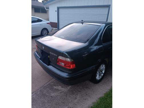 2003 BMW 525 i