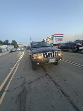 Black 1999 Jeep Grand Cherokee Laredo