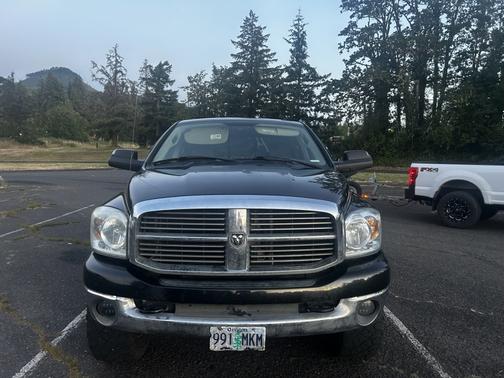 Black 2008 Dodge Ram 1500 SLT Quad Cab