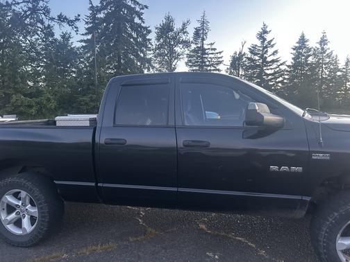 Black 2008 Dodge Ram 1500 SLT Quad Cab