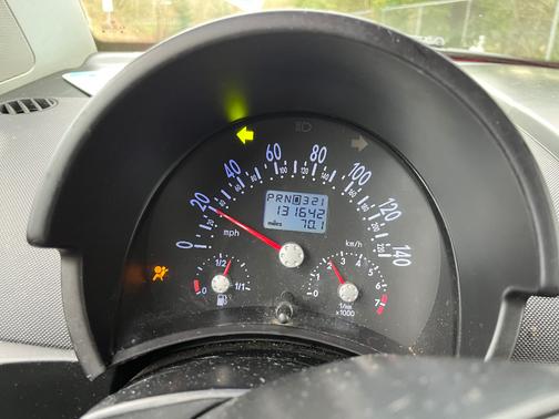 2004 Volkswagen New Beetle GL