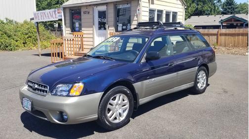 2004 Subaru Outback Base
