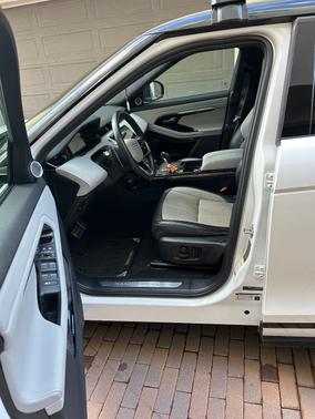 2023 Land Rover Range Rover Evoque R-Dynamic HST