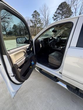 White 2018 Chevrolet Silverado 1500 2LZ