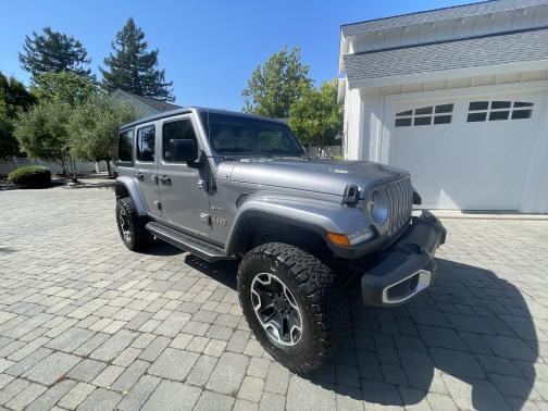 2019 Jeep Wrangler Unlimited Sahara