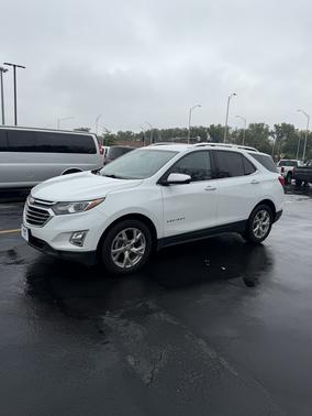 White 2018 Chevrolet Equinox Premier w/1LZ