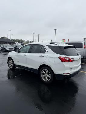 White 2018 Chevrolet Equinox Premier w/1LZ