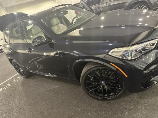 2022 BMW X5 M50i