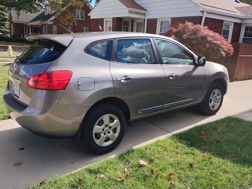 2011 Nissan Rogue S