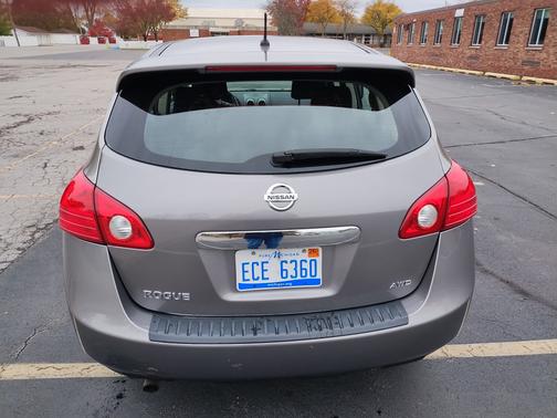 2011 Nissan Rogue S