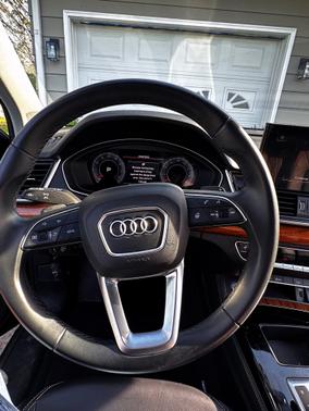 2023 Audi Q5 45 S line Premium Plus
