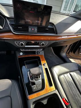 2023 Audi Q5 45 S line Premium Plus