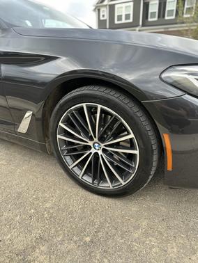 2022 BMW 530 i xDrive