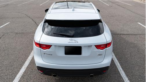 2017 Jaguar F-PACE 35t R-Sport