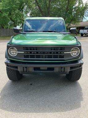 Green 2023 Ford Bronco Base Advanced