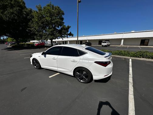 White 2023 Acura Integra w/A-Spec Tech Package