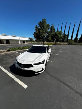 White 2023 Acura Integra w/A-Spec Tech Package