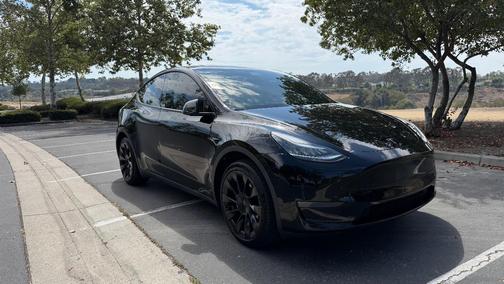 Black 2020 Tesla Model Y Long Range