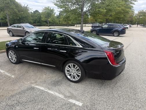 Black 2019 Cadillac XTS Luxury