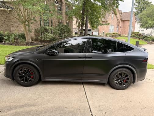 2023 Tesla Model X Base