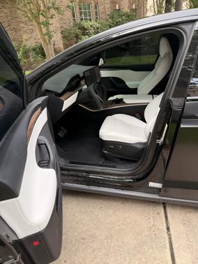 2023 Tesla Model X Base