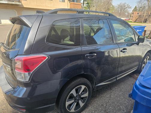 Gray 2017 Subaru Forester 2.5i Premium