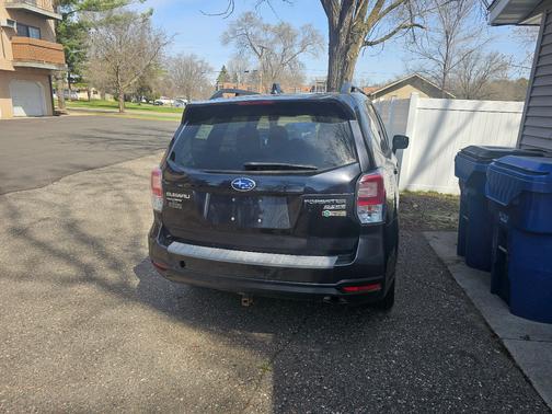 Gray 2017 Subaru Forester 2.5i Premium