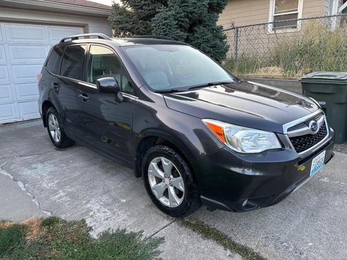 Black 2015 Subaru Forester 2.5i Limited