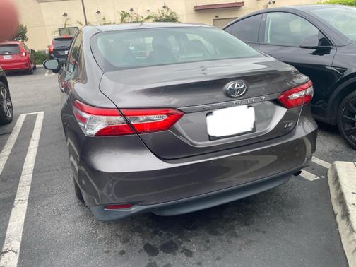 2018 Toyota Camry LE