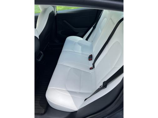 2022 Tesla Model 3 Base