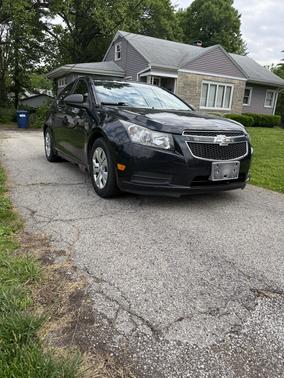 Black 2014 Chevrolet Cruze LS