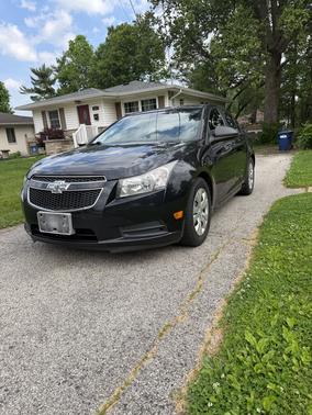 Black 2014 Chevrolet Cruze LS