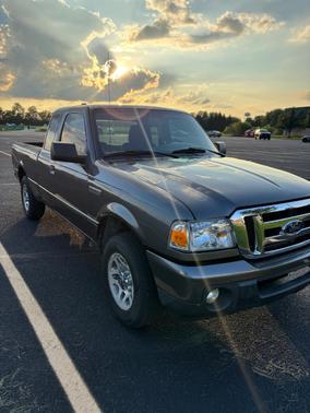 Gray 2011 Ford Ranger XLT